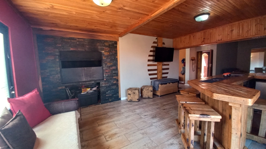 4 Bedroom Property for Sale in Vredenburg Western Cape